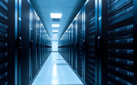 丽江机房的服务器为何如此吸引眼球？揭秘其独特魅力所在！