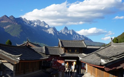 丽江服务器租用服务，价格合理吗？有哪些优质供应商推荐？