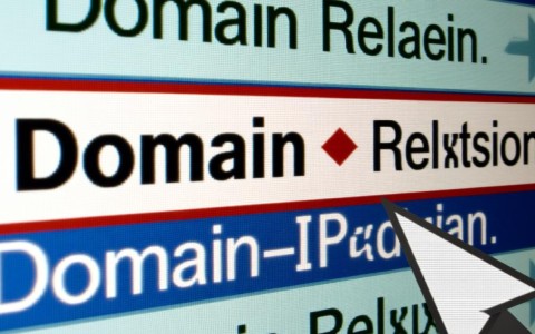 花生壳设置域名解析，具体操作步骤和注意事项有哪些？