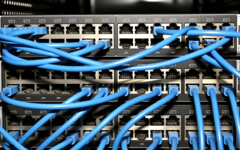 华三trunk配置中，如何优化网络性能与稳定性，有哪些关键步骤？