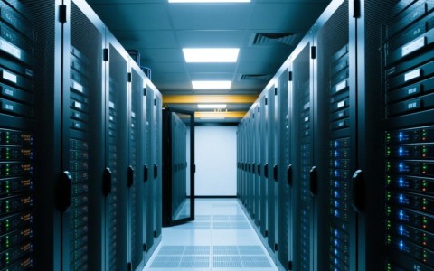 一台服务器，究竟蕴含着怎样的科技力量和商业价值？