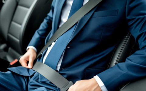 安全带提醒装置真能降低事故伤亡率吗？