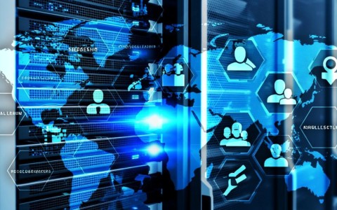 服务器配置域名解析时，有哪些常见问题及解决方法？