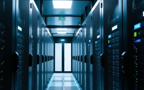 大带宽服务器有何优势？如何选择合适的配置？