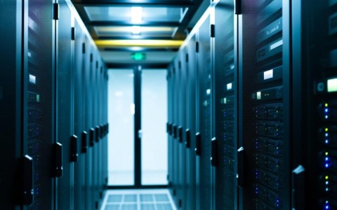 服务器要升级？为何企业都在加速进行硬件更新换代？背后的原因是什么？