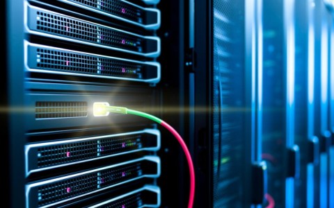 一个月内服务器使用体验如何？揭秘高效运维背后的秘密