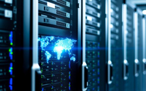 服务服务器，如何优化性能，确保稳定高效运行？