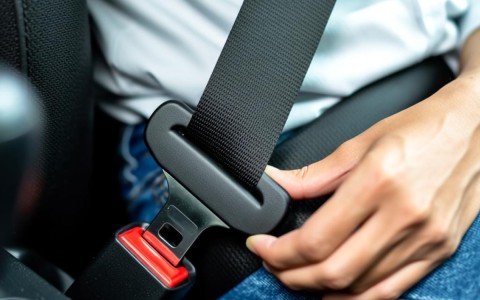 安全带提醒装置故障，到底哪些原因会导致它失灵？