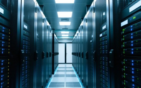 西安一年服务器，性能如何？性价比高吗？值得推荐吗？