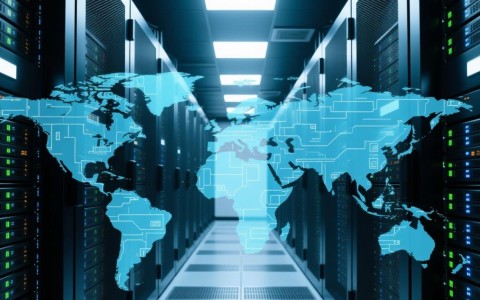 服务器负载均匀怎么实现？高并发下如何保持负载均衡？