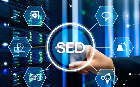 服务器语言设置在哪里修改？如何更改服务器默认语言？