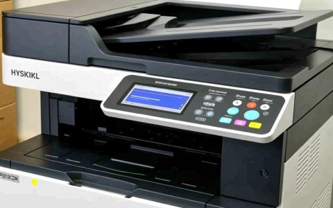 京瓷p5018cdn打印机换墨盒时需要注意哪些细节和技巧？