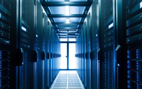 西安地区服务器推荐，哪家服务商的性价比更高？