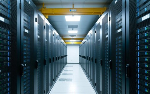 陕西机房服务器，为何成为行业翘楚？揭秘其技术优势与市场地位？