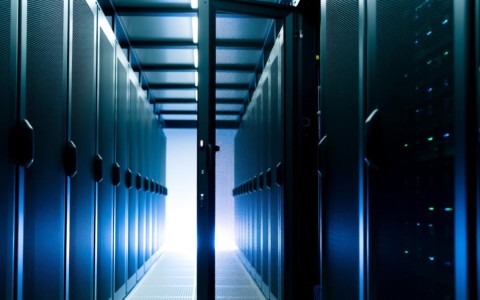 中小企业预算有限，服务器该买还是租？如何选才划算？