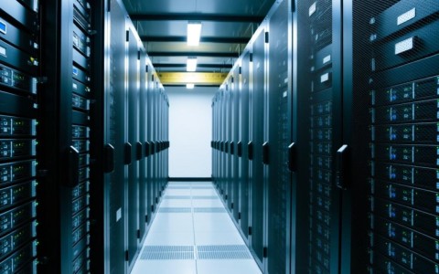 陕西安服务器价格如何？性价比高吗？值得购买吗？