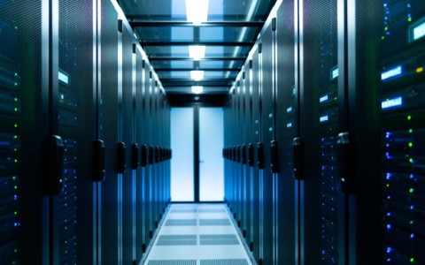 服务器试用版免费吗？能试用多久？功能有啥限制？