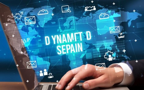 动态域名实名认证为何如此重要？它对网络安全有哪些潜在影响？