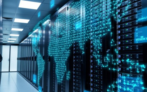 西安机房服务器，如何提升其稳定性和安全性？