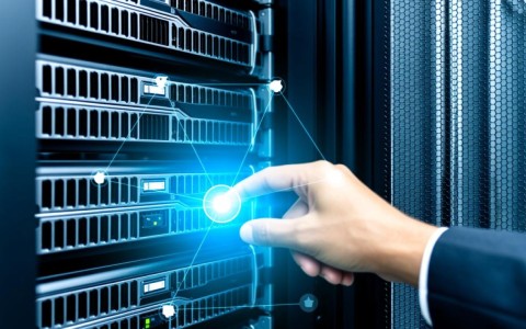 服务器访问外网端口不通，防火墙或路由配置问题？