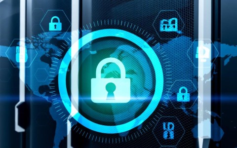 服务器遭遇攻击时，有哪些紧急应对和处理措施可采取？