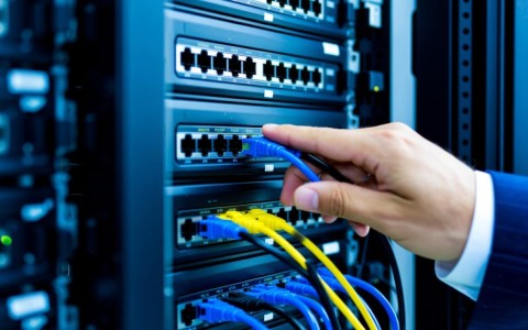 服务器设置两个网关怎么配？负载均衡与故障切换怎么实现？