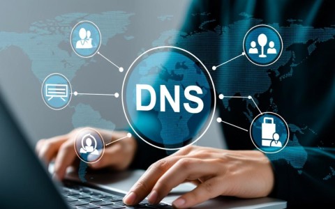 window dns配置为何如此关键？详解其重要性及设置方法！