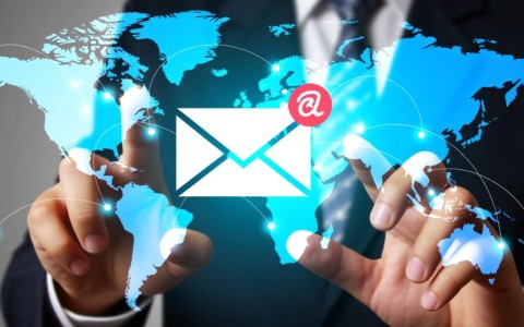 免费域名邮箱，真的免费且安全可靠吗？