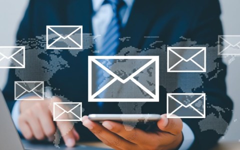 服务器如何设置邮件接收与发送功能？详细步骤教程