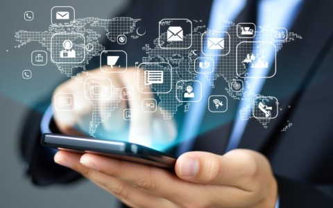 手机上有哪些软件可以方便地开发网页制作？