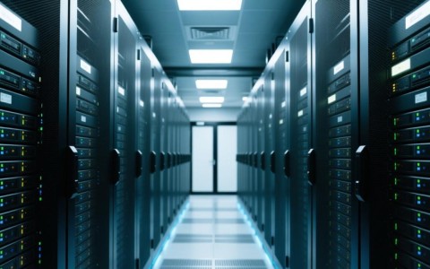 服务器设置文件存储时，如何优化存储路径与权限管理？