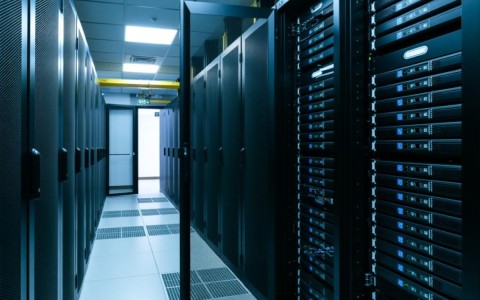 长沙服务器串口配置有何独特之处？使用有何注意事项？