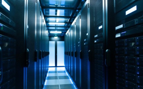 长沙云服务器，性价比如何？本地企业上云，选择哪家服务商更合适？