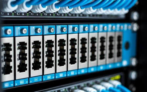 服务器管理口网关如何正确设置及配置步骤？