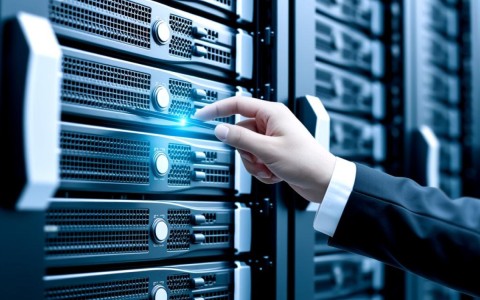 服务器设置不关机，如何避免长时间运行导致的性能损耗？