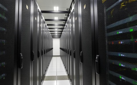 湖南中国服务器，为何成为企业数据中心的首选之地？优势何在？