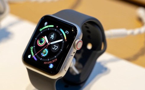 iWatch配置疑问，如何优化性能与电池续航，解锁更多个性化功能？