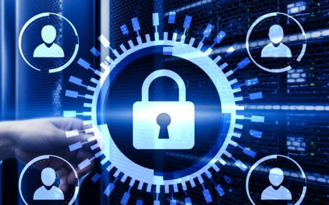 服务器认证鉴权如何保障系统安全与高效访问？