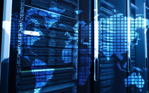 服务器如何设置多个IP地址？详细步骤是什么？