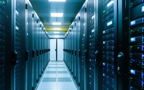 岳阳服务器租价格为何浮动这么大？揭秘影响因素！