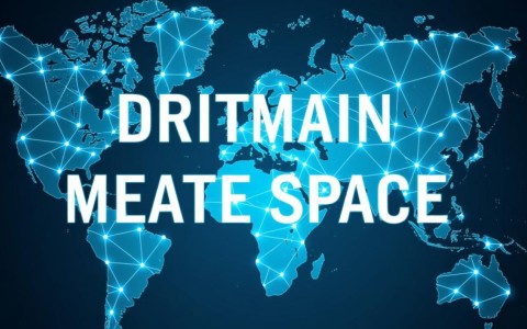 如何选择合适的平台购买域名和空间？有哪些推荐？