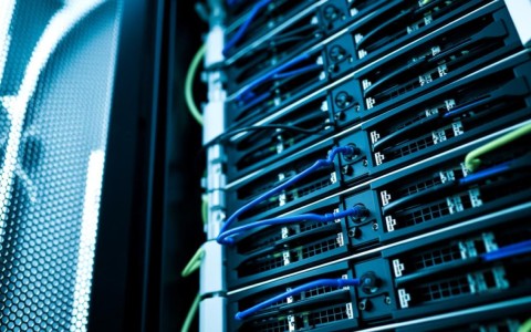 服务器设备故障原因有哪些常见类型？