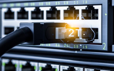 服务器要添加21端口吗？FTP服务必须开放吗？