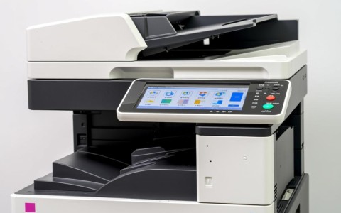 立思辰ma9340cdn出口卡纸，为何备受国际市场青睐？