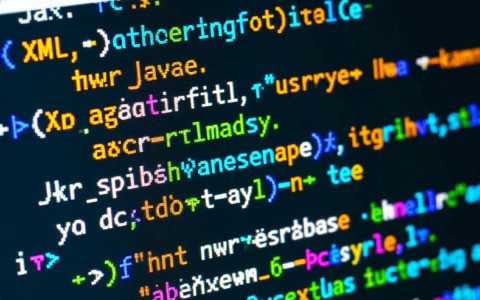Java读取XML配置文件时，有哪些常见错误和最佳实践？