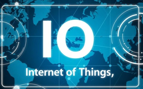 国内使用io域名，是否面临限制和挑战？如何合规操作？