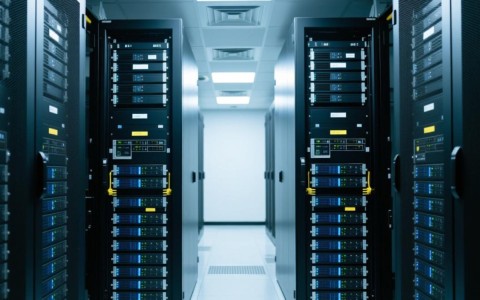 服务器装2台数据库，如何实现负载均衡与高可用？