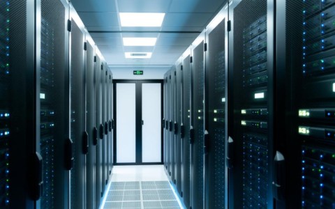 服务器要买存储吗？什么情况下必须额外加存储？