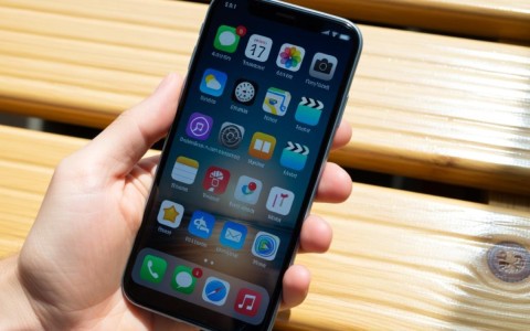 为何4.7寸手机也能配置如此之高？揭秘其性能与尺寸的完美平衡！