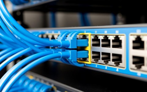 思科交换机配置保存过程中，有哪些常见问题及解决方法？